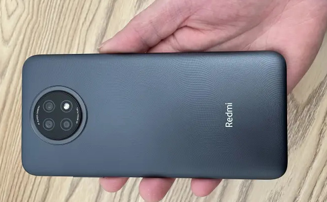 四千买的小米256g 四千买的小米256g