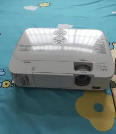95成新,进口高清投影仪 95成新,进口高清投影仪
